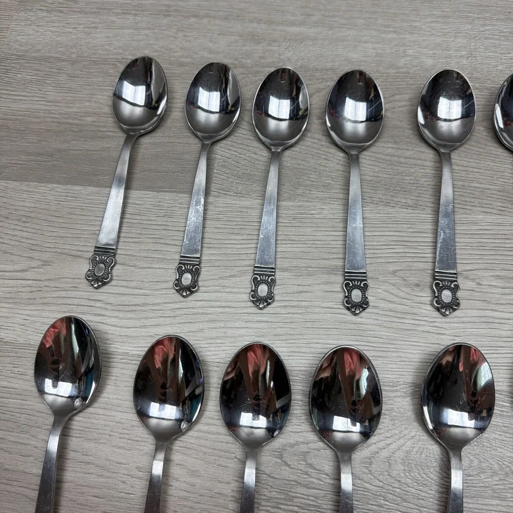 National Stainless, King Eric, Lot of 14 Piece Spoon Set Japan Made Stainless